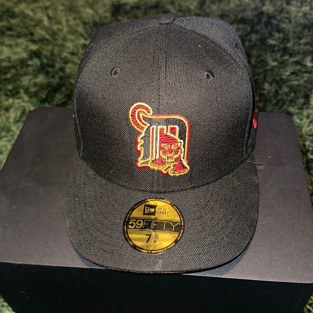 Detroit Tigers MLB FITTED